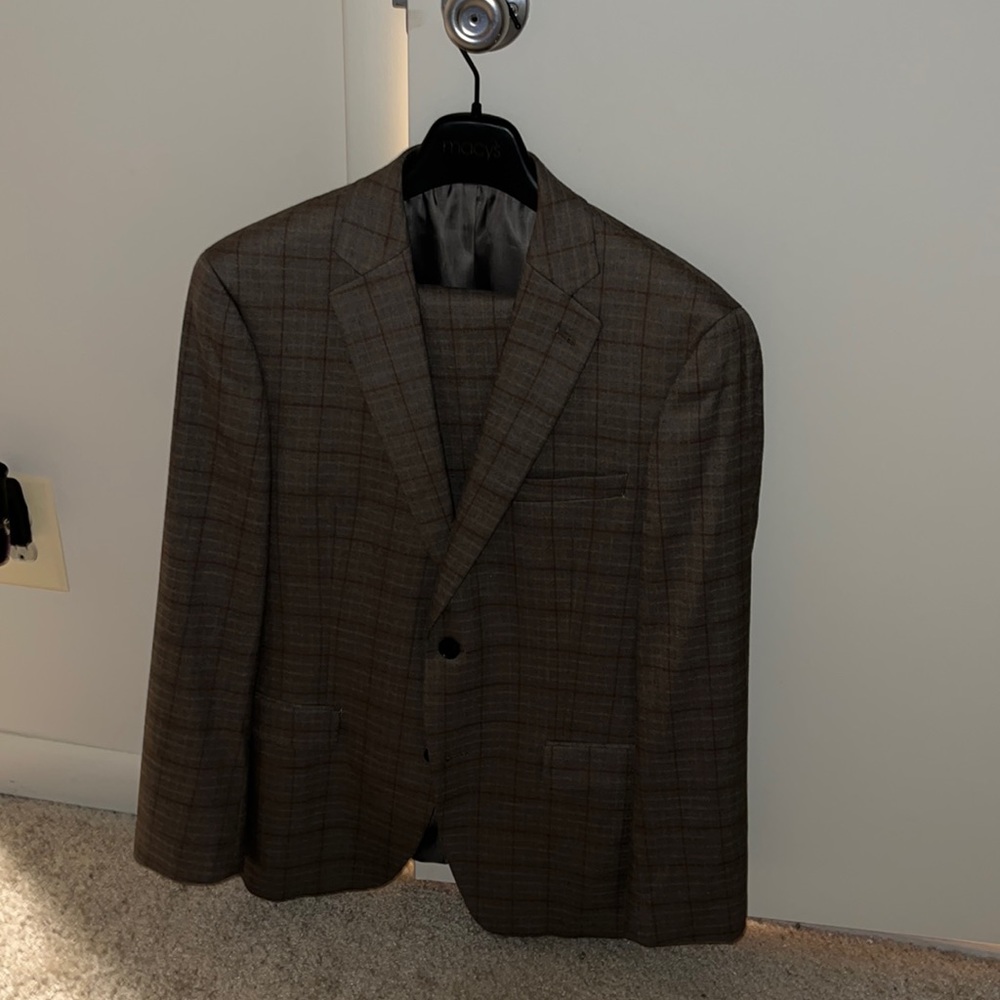 Suit